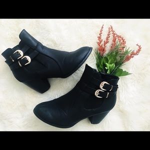 Black heeled booties